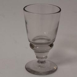 Ancien verre à absinthe