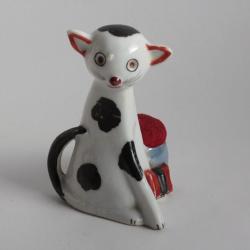 Pique aiguilles Chat porcelaine Japon