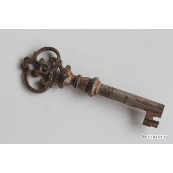 Ancienne Clef fer forg�