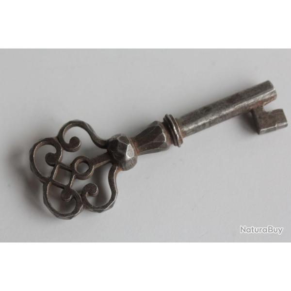Ancienne Clef fer forg�