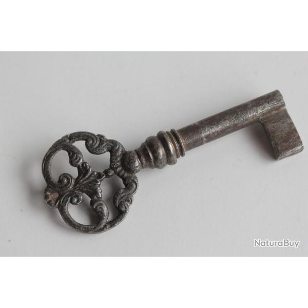 Ancienne Clef fer forg�