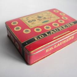 Boite a cigarettes ED. LAURENS Rouge Kh&eacute;dive Suisse t&ocirc;le lithographi&eacute;e tabac