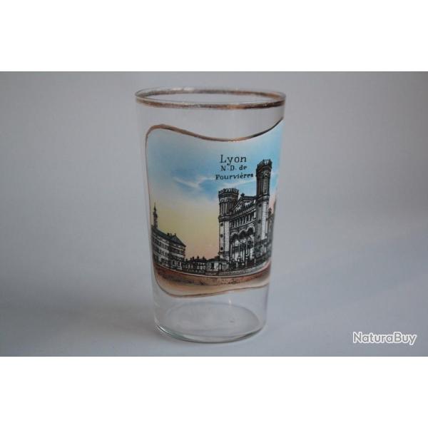 Ancien verre �maill� Souvenir Lyon Notre-Dame de Fourvi�res