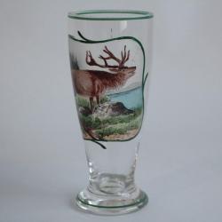 Ancien verre &eacute;maill&eacute; Cerf
