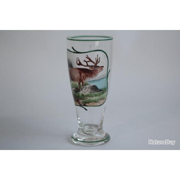Ancien verre �maill� Cerf