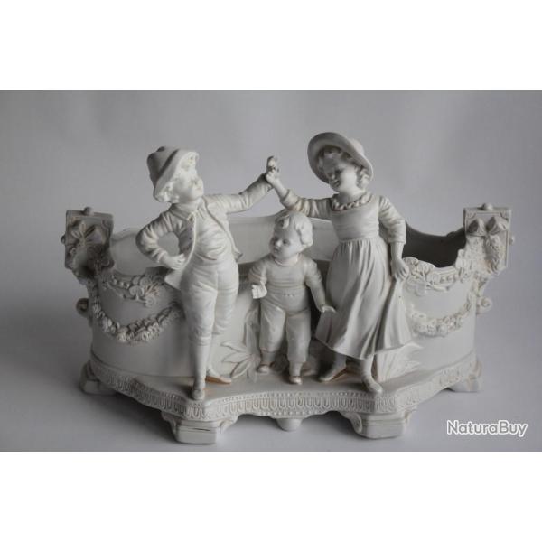 Jardini�re Porcelaine biscuit Enfants