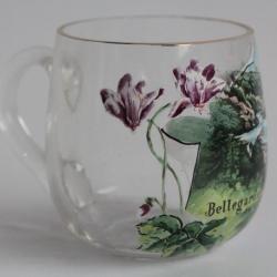 Verre de cure émaillé Bellegarde Ain