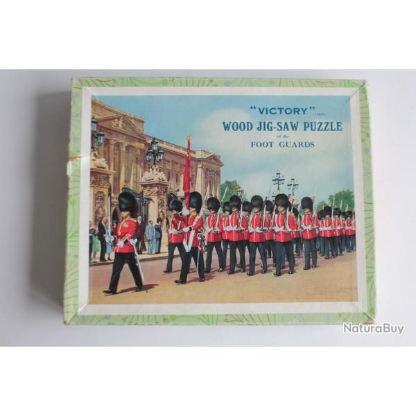 Puzzle 56 pi�ces victory wood jigsaw puzzle of foot guards