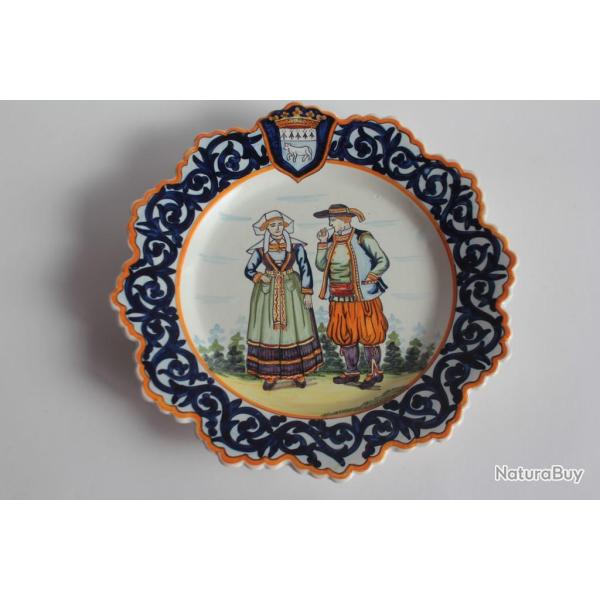Assiette fa�ence Henriot Quimper Bretons