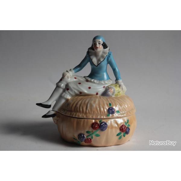 Boite � poudre porcelaine Sitzendorf Pierrette Allemagne