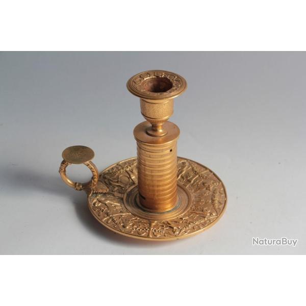 Bougeoir � main laiton dor� Angelots XIXe si�cle