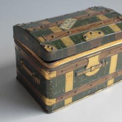 Boîte à cafés tôle lithographiée coffre Mercure Suisse