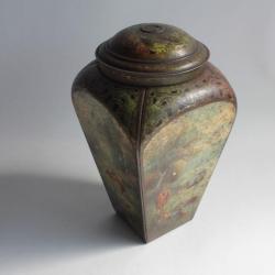 Boîte biscuits tôle lithographiée Huntley & Palmers