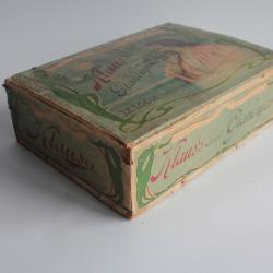 Boîte chocolat cacao Klaus's Giandujas bois papier lithographiée Suisse