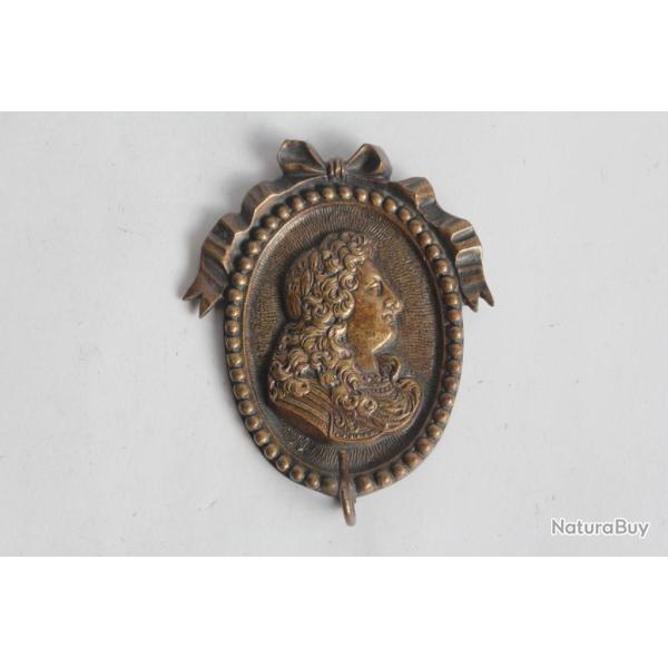 M�daillon Porte montre de gousset Louis XIV