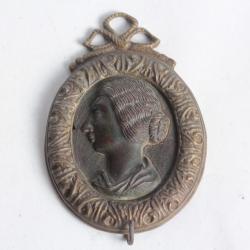 M&eacute;daillon Porte montre de gousset