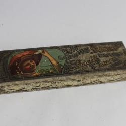 Boîte à gaufrettes Schnebli en tôle lithographiée Art nouveau Suisse