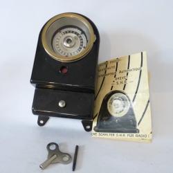 Interrupteur automatique mouvement m&eacute;canique Soci&eacute;t&eacute; horlog&egrave;re