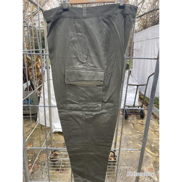 PANTALON SATIN 300 TAILLE 108XC