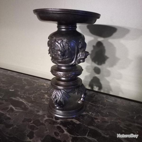 Grand br�le-parfum en bronze  japon XIX �me