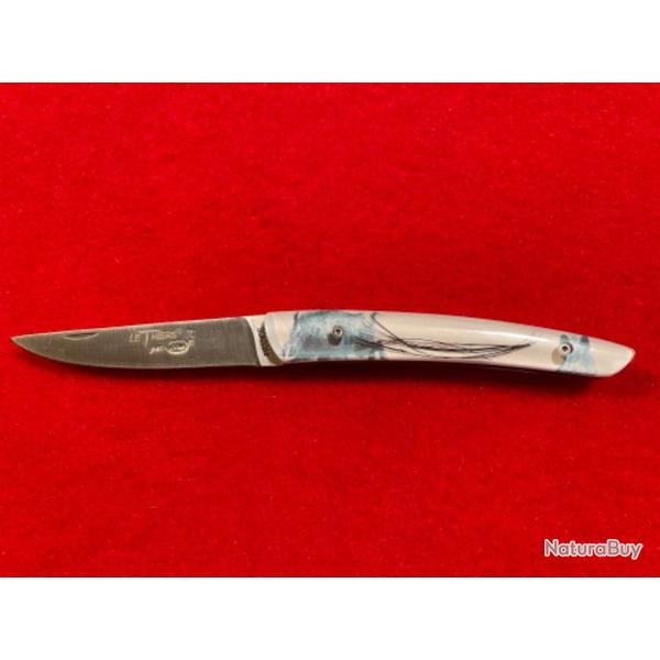 Couteau Le Thiers par la coutellerie LOCAU, plein manche r�sine motif SANGLIER