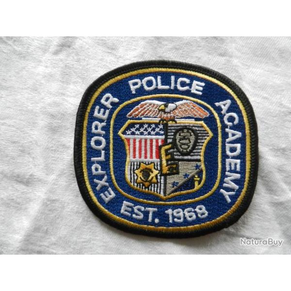 ancien insigne badge am�ricain US Police Acad�my 1968