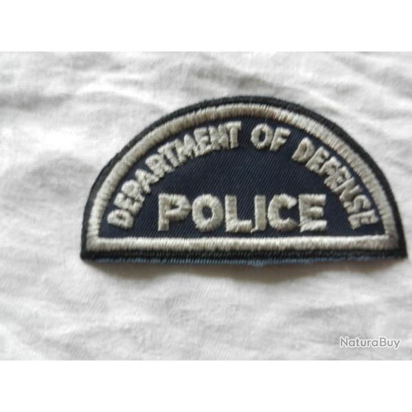 ancien insigne badge am�ricain US  Police D�partement Of D�fense