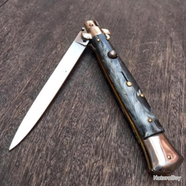 Tr�s Grand Couteau AUTOMATIQUE ITALIEN