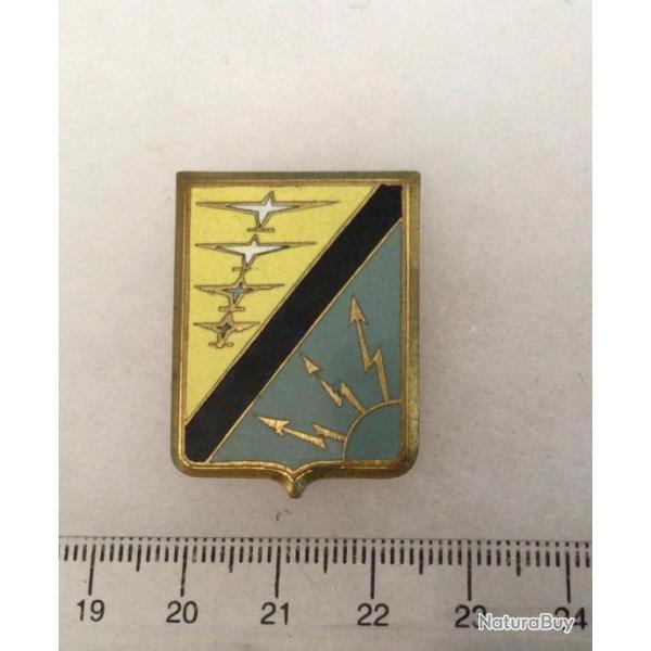 FRANCE AVIATION ARM�E DE L'AIR - insigne  Base A�rienne 922 Doulens DP 540