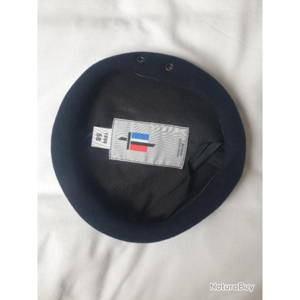 Bret bleu marine neuf T58