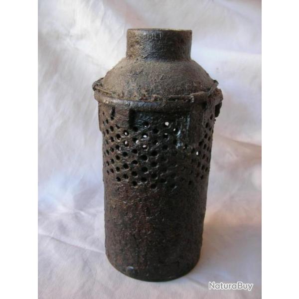 WW1 CURIOSIT� POT CREUX VISSABLE AVEC A�RATION RELIQUE CHAMPS DE COMBATS  WW1