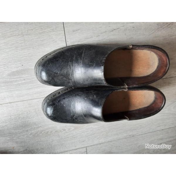 Ancien sabot cuir et bois