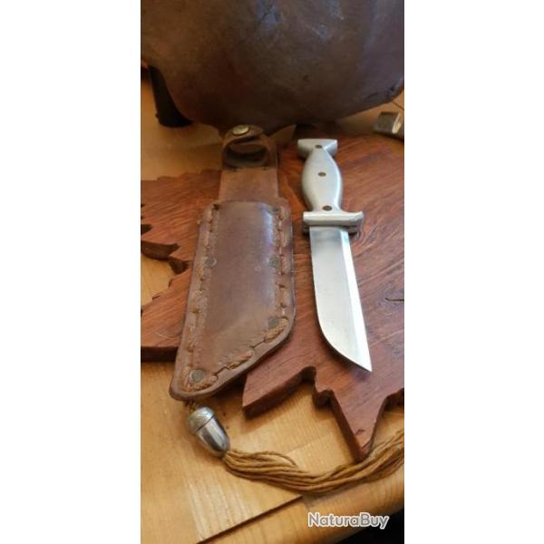 Couteau vintage de marin , lame pied de mouton.