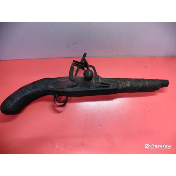 Vieu pistolet de collection du 18me sicle  dfinir
