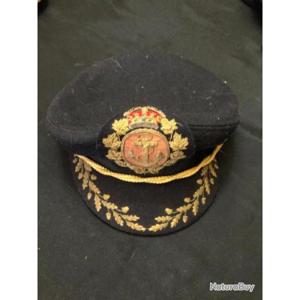 casquette marine GENIL paris EN CANETTI
