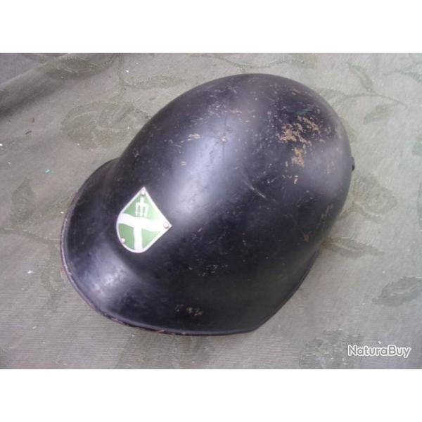 casque  de pompier suisse rde la commune de Sisseln dans le canton d'Argovie. (Aargau)