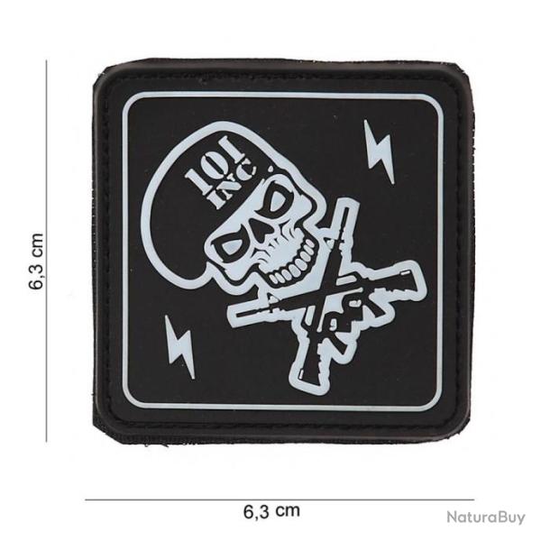 Patch 3D PVC Skull and gun's avec velcro | 101 Inc (0001 0816)