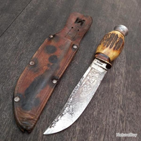 Ancien  Couteau de SOLINGEN Manche en Bois de Cerf avec �tui en cuir