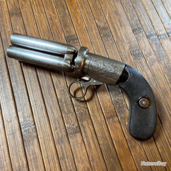 BELLE POIVRI�RE GRAV�E 4 CANONS DAMAS ROTATIF