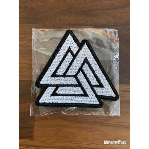 �cusson Patch Triangle Valknut mythologie nordique fond blanc Neuf