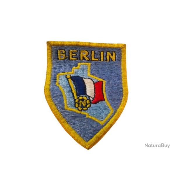 Forces Franaises en Allemagne ( FFA) Quartier Napolon Berlin? x1