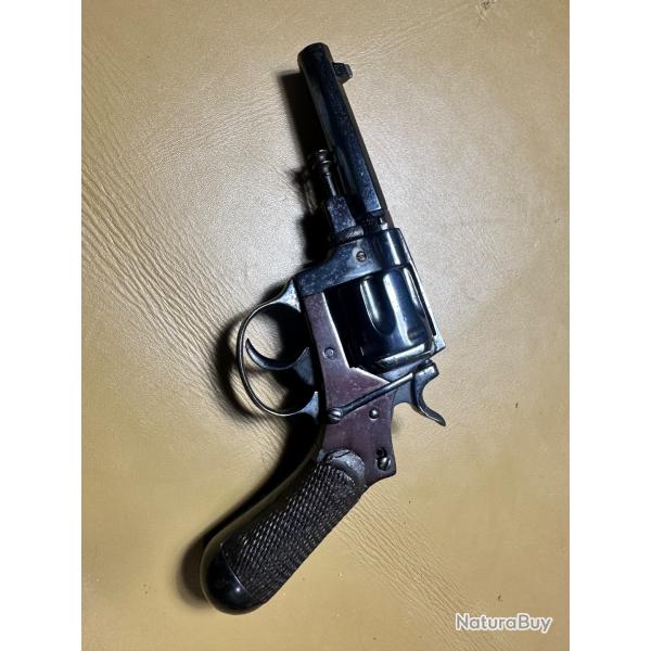 Revolver Italien " Bodeo '' mod 1889, ( 70   05)
