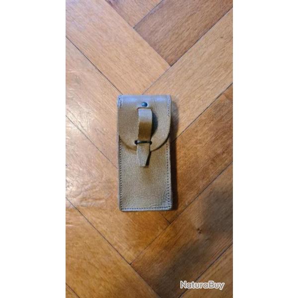 Trousse porte UC MAT 49