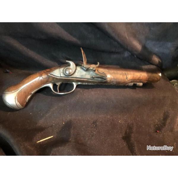 pistolet de voyage fin XVIII DEBUT XIX a silex