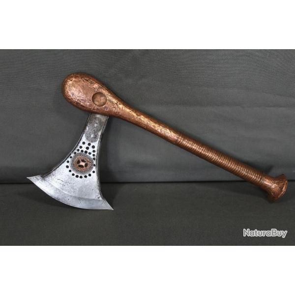 Belle hache de prestige en fer forg� et cuivre - Songye, RDC, Za�re, d�but 20�me