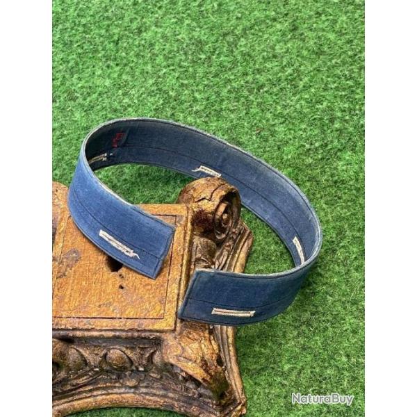 FAUX COL  D'OFFICIER D'ARTILLERIE OU D'INFANTERIE  BLEU  ORIGINAL ET D'�POQUE  1914/1918 WW1