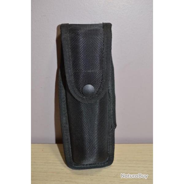 Pochette Radar pour lacrymogne surplus Police en nylon renforc (10)
