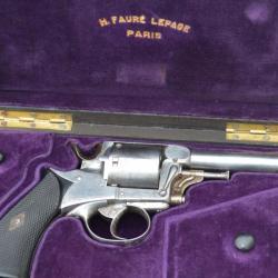 REVOLVER H FAUR&eacute; LEPAGE Paris mod&egrave;le 1872 par LEBEAU FRERES Monogramm&eacute; MP en Coffret - France XIX&egrave; T