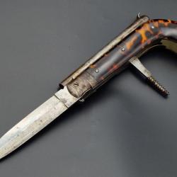 COUTEAU PISTOLET A PERCUSSION CALIBRE 8mm LAME NOGENTAISE LANGRES vers 1850 - FRANCE XIX&egrave; France Tr&egrave;