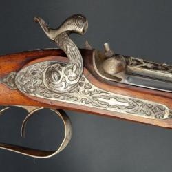 LUXUEUX LONG FUSIL CANARDIER A PERCUSSION PAR LACHAT A SAINT ETIENNE CALIBRE 17,2mm - FRANCE XIX&egrave; Fr